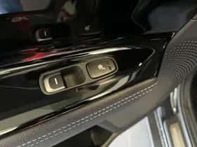 Kia Niro (2019) thumbnail 20