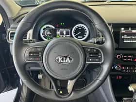 Kia Niro (2019) thumbnail 6
