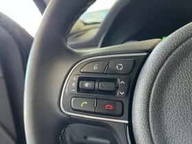 Kia Niro (2019) thumbnail 7