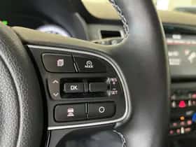 Kia Niro (2019) thumbnail 8