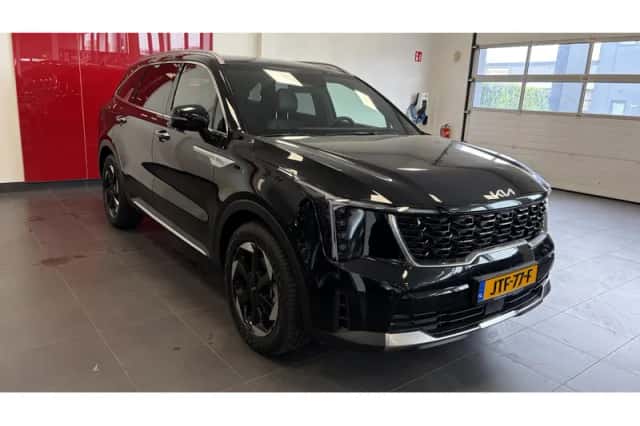 Kia Sorento (2026) thumbnail 3