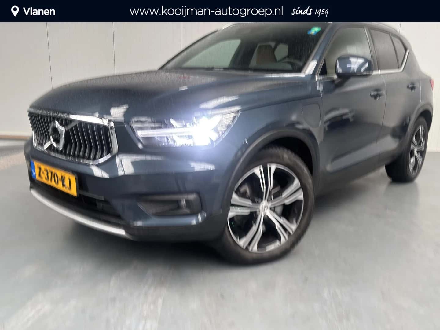 Volvo XC40 (2020) — foto 1