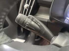 Volvo XC40 (2020) thumbnail 11