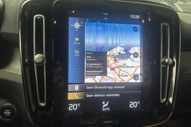 Volvo XC40 (2020) thumbnail 15