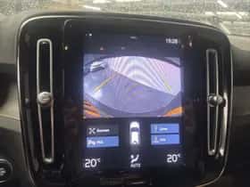 Volvo XC40 (2020) thumbnail 17