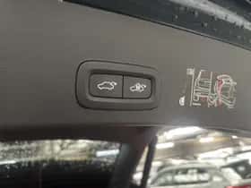 Volvo XC40 (2020) thumbnail 23