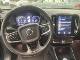 Volvo XC40 (2020) thumbnail 8