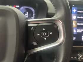Volvo XC40 (2020) thumbnail 10