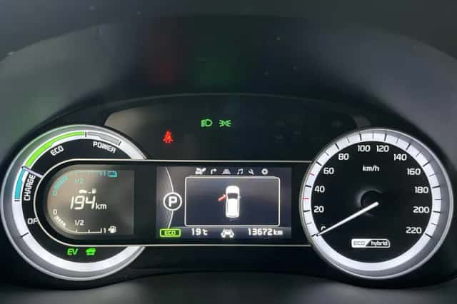 Kia Niro (2019) thumbnail 11