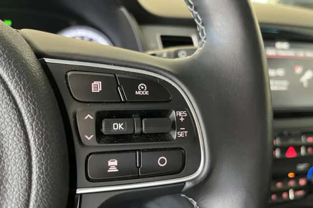 Kia Niro (2019) thumbnail 8