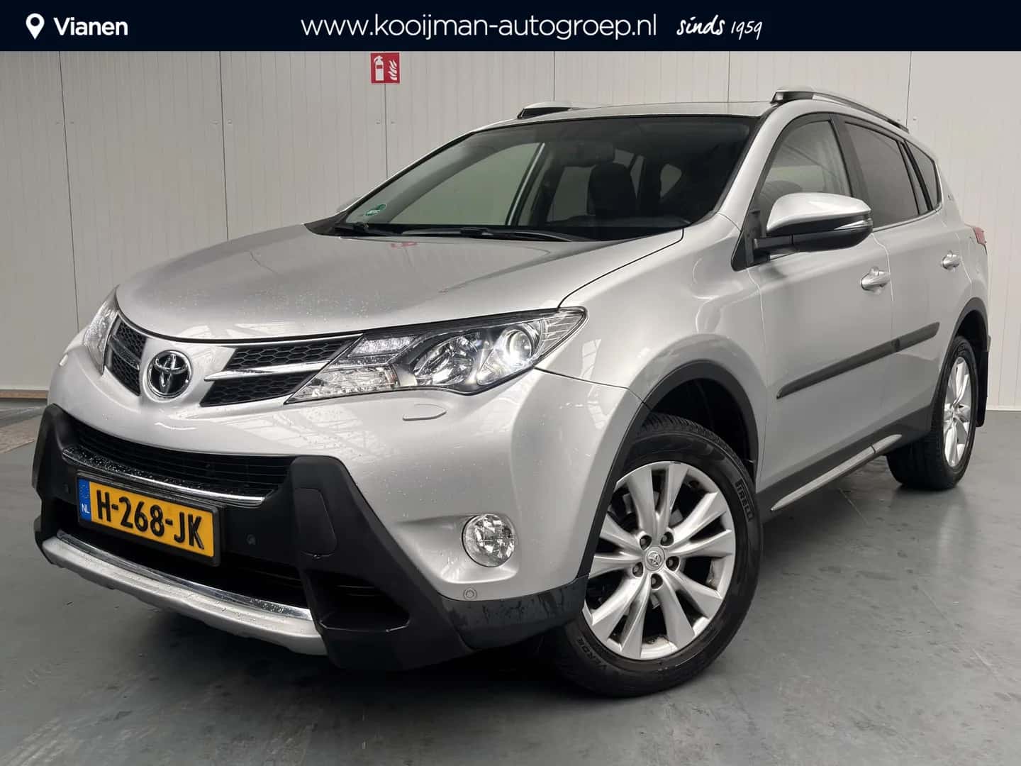 Toyota RAV4 (2014) — foto 1