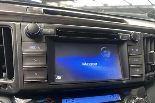 Toyota RAV4 (2014) thumbnail 18