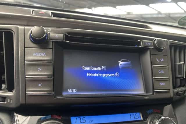 Toyota RAV4 (2014) thumbnail 21