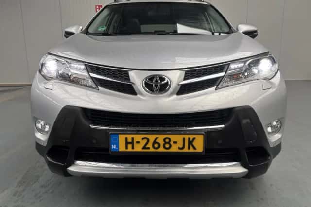 Toyota RAV4 (2014) thumbnail 35