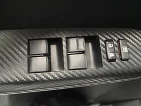 Toyota RAV4 (2014) thumbnail 7