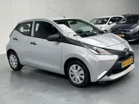 Toyota Aygo (2017) thumbnail 19