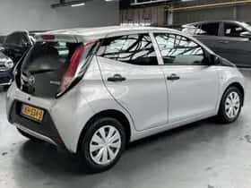 Toyota Aygo (2017) thumbnail 20