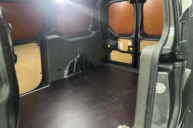 Ford Transit Connect (2021) thumbnail 17