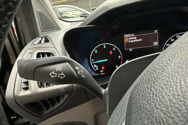 Ford Transit Connect (2021) thumbnail 4