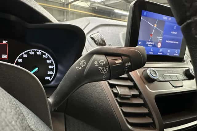 Ford Transit Connect (2021) thumbnail 9