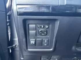 Toyota Land Cruiser (2022) thumbnail 12