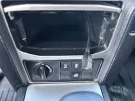 Toyota Land Cruiser (2022) thumbnail 16