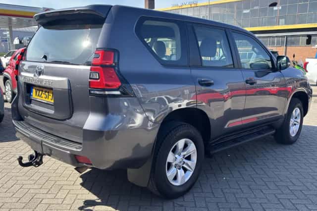 Toyota Land Cruiser (2022) thumbnail 31