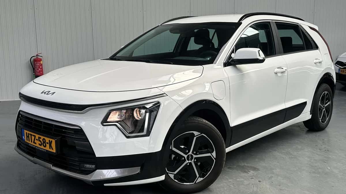 Kia Niro (2025) — foto 1