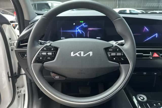 Kia Niro (2025) thumbnail 12