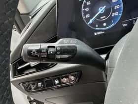 Kia Niro (2025) thumbnail 5