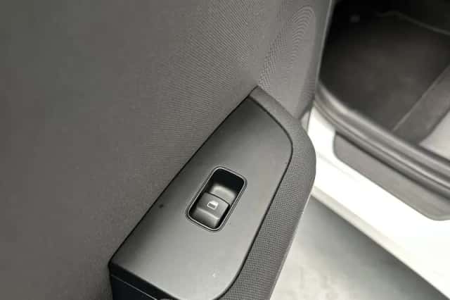 Kia Ceed Sportswagon (2025) thumbnail 18