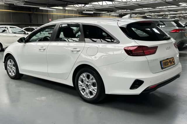 Kia Ceed Sportswagon (2025) thumbnail 21