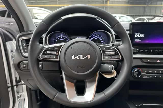 Kia Ceed Sportswagon (2025) thumbnail 8