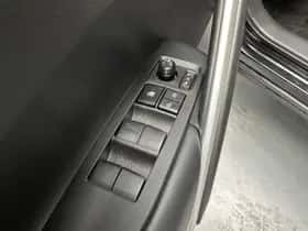 Toyota Corolla (2025) thumbnail 3