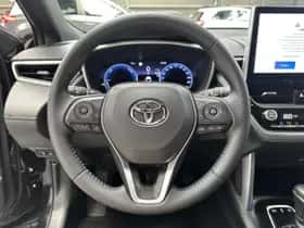 Toyota Corolla (2025) thumbnail 8