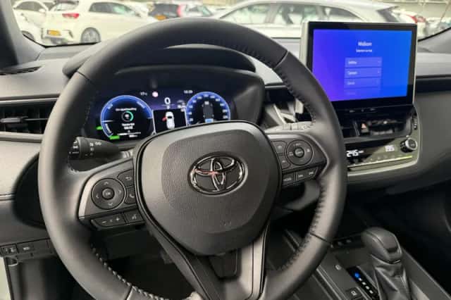 Toyota Corolla (2025) thumbnail 9