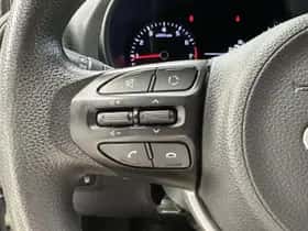 Kia Picanto (2018) thumbnail 6