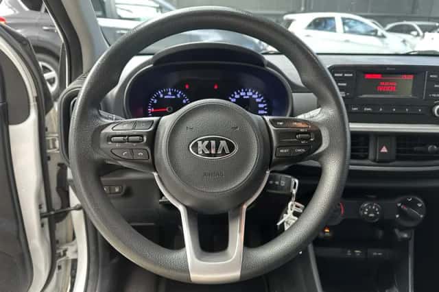 Kia Picanto (2018) thumbnail 10