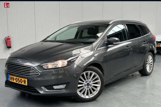 Ford Focus (2015) thumbnail 1