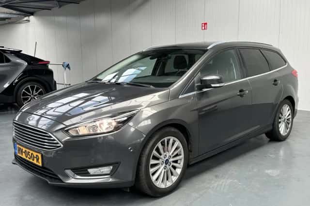 Ford Focus (2015) thumbnail 21