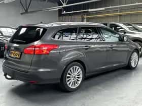 Ford Focus (2015) thumbnail 24