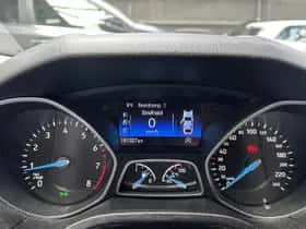 Ford Focus (2015) thumbnail 5