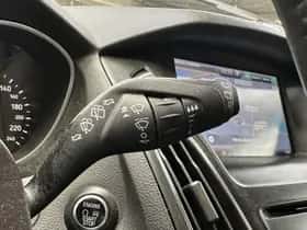 Ford Focus (2015) thumbnail 7