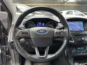 Ford Focus (2015) thumbnail 10