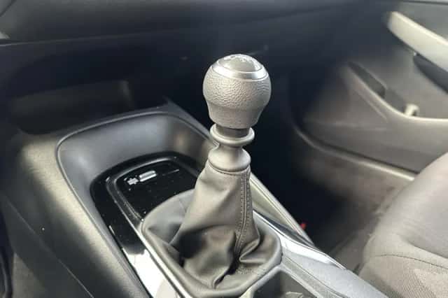 Toyota Corolla (2019) thumbnail 14