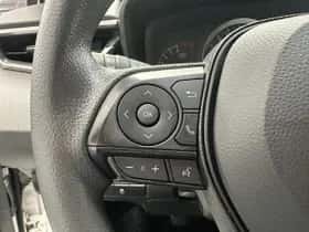 Toyota Corolla (2019) thumbnail 8