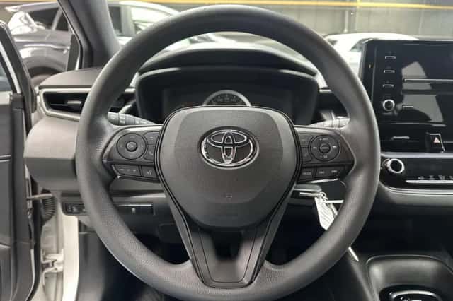 Toyota Corolla (2019) thumbnail 10