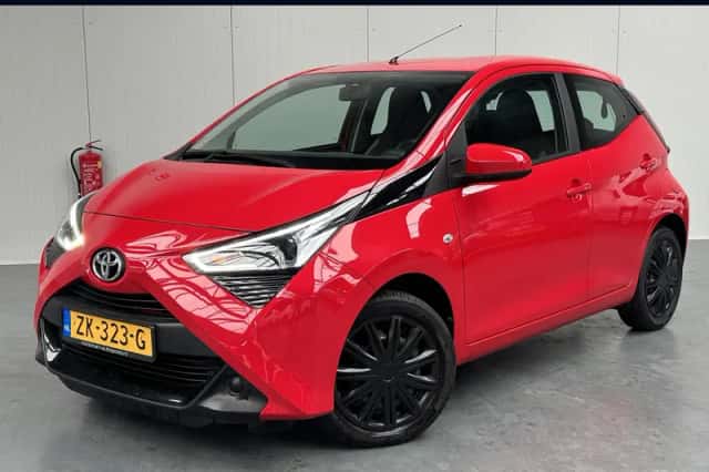 Toyota Aygo (2019) thumbnail 1