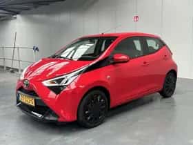 Toyota Aygo (2019) thumbnail 18