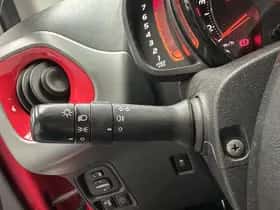Toyota Aygo (2019) thumbnail 8